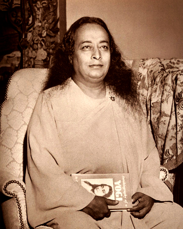 Paramahansa Yogananda (1893–1952) em 1949